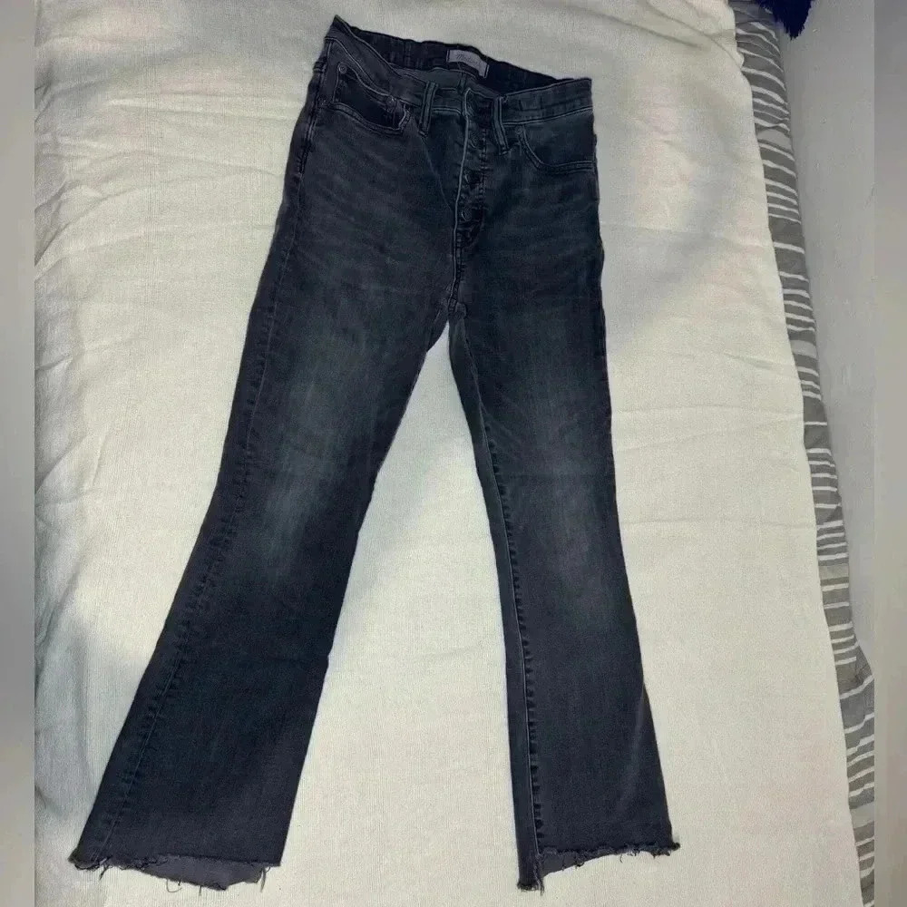 Madewell Cali Demi Boot Black Jeans. Fringed bottoms. 4 Button Fly. - Picture 2 of 11